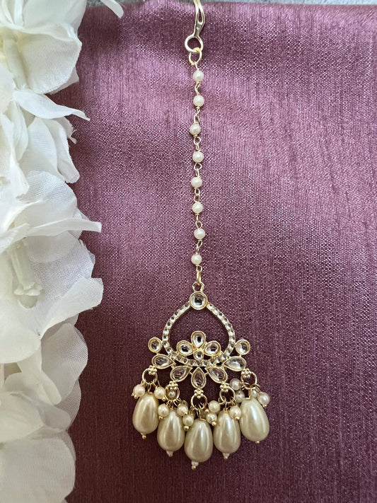 kundan stoned white pearl tikka T3018