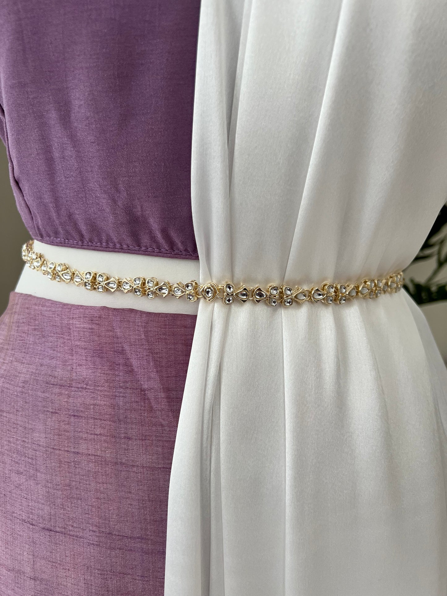 Classic white gold plated waistchain with kundan stones W3019