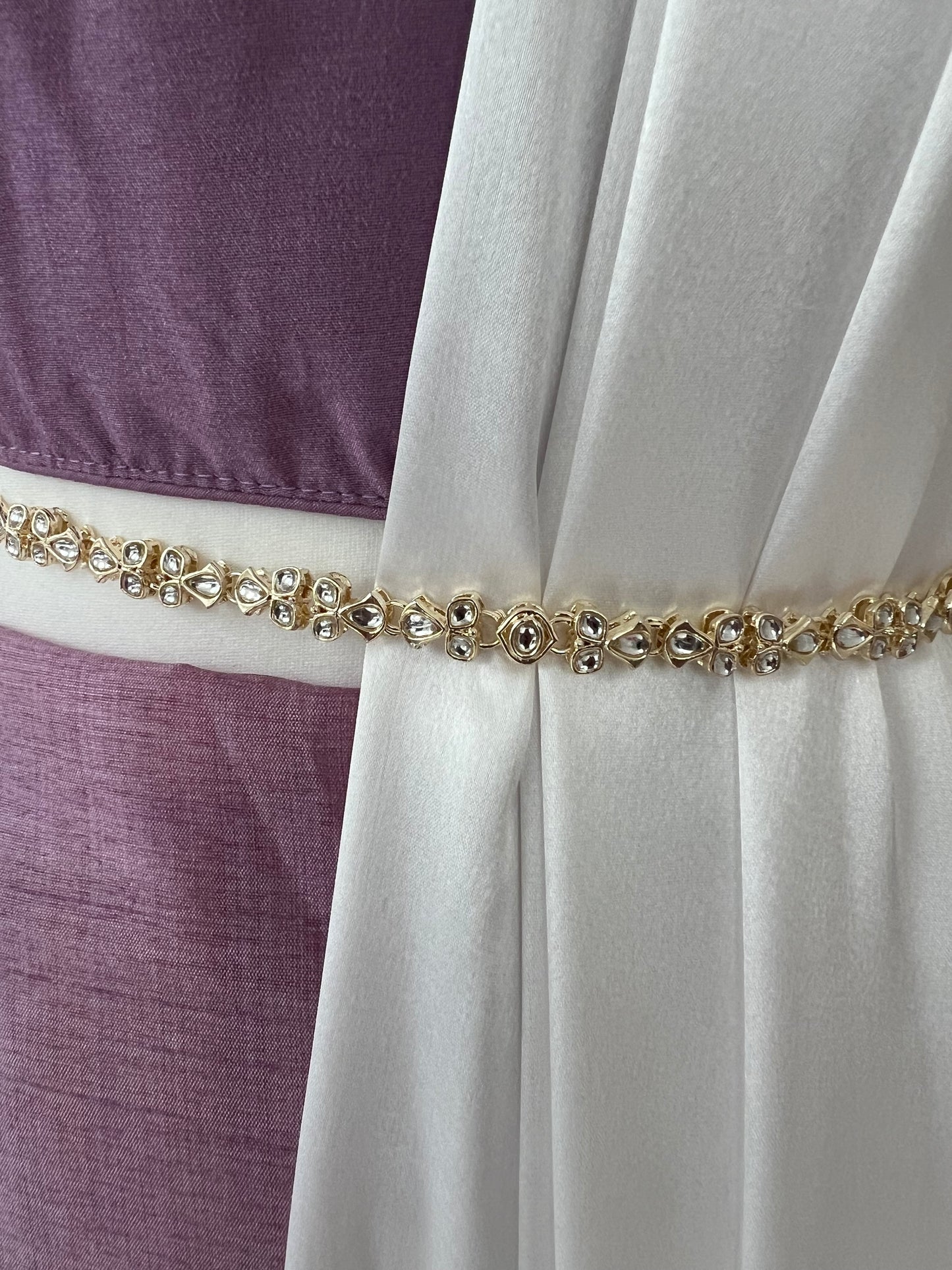 Classic white gold plated waistchain with kundan stones W3019
