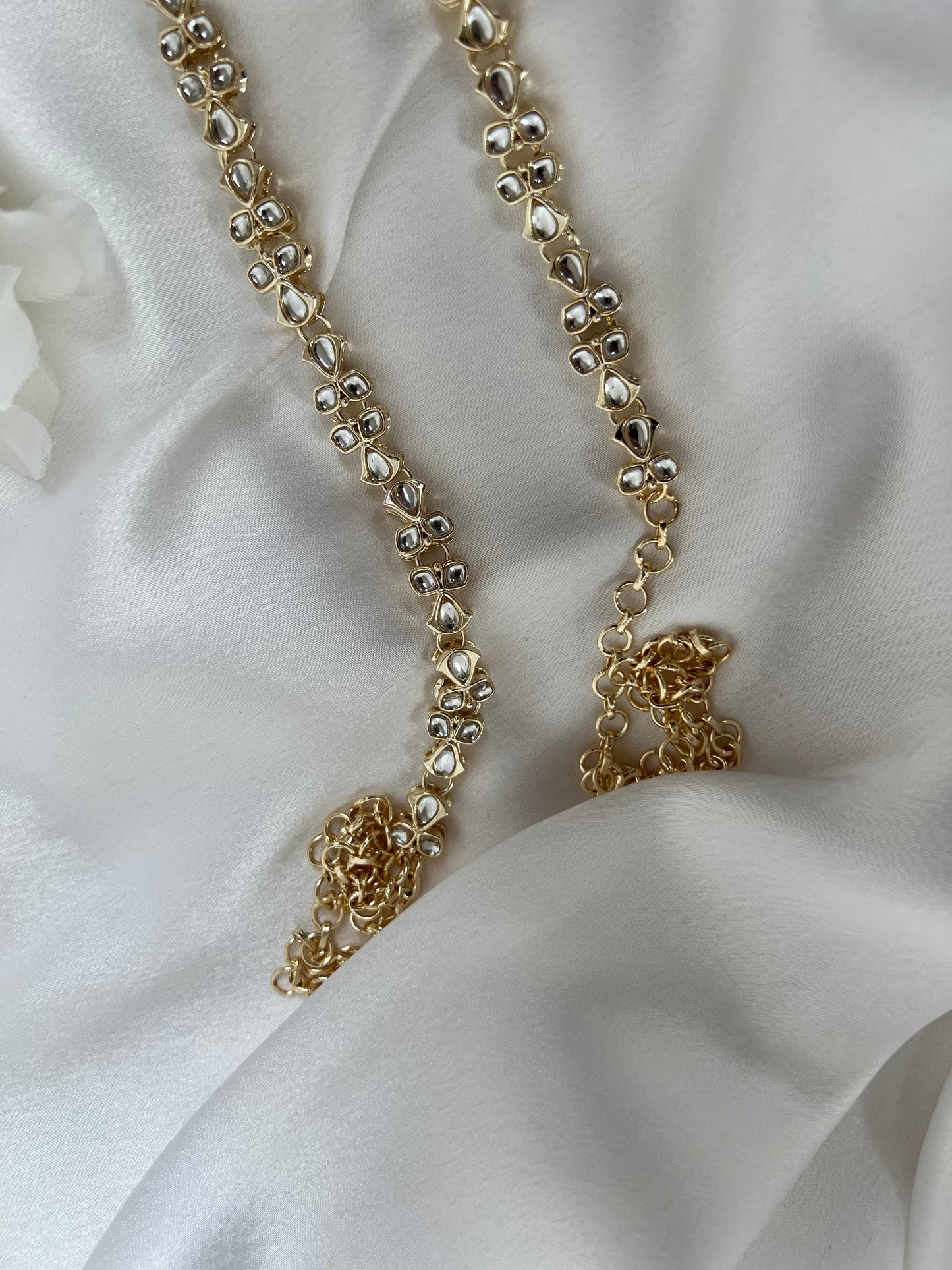 Classic white gold plated waistchain with kundan stones W3019