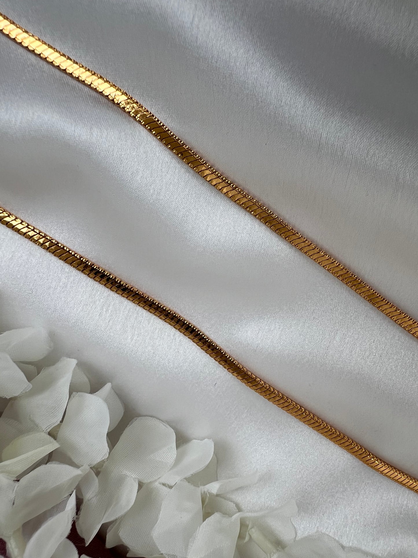 Plain simple flat patterned gold plated waistchain W3010