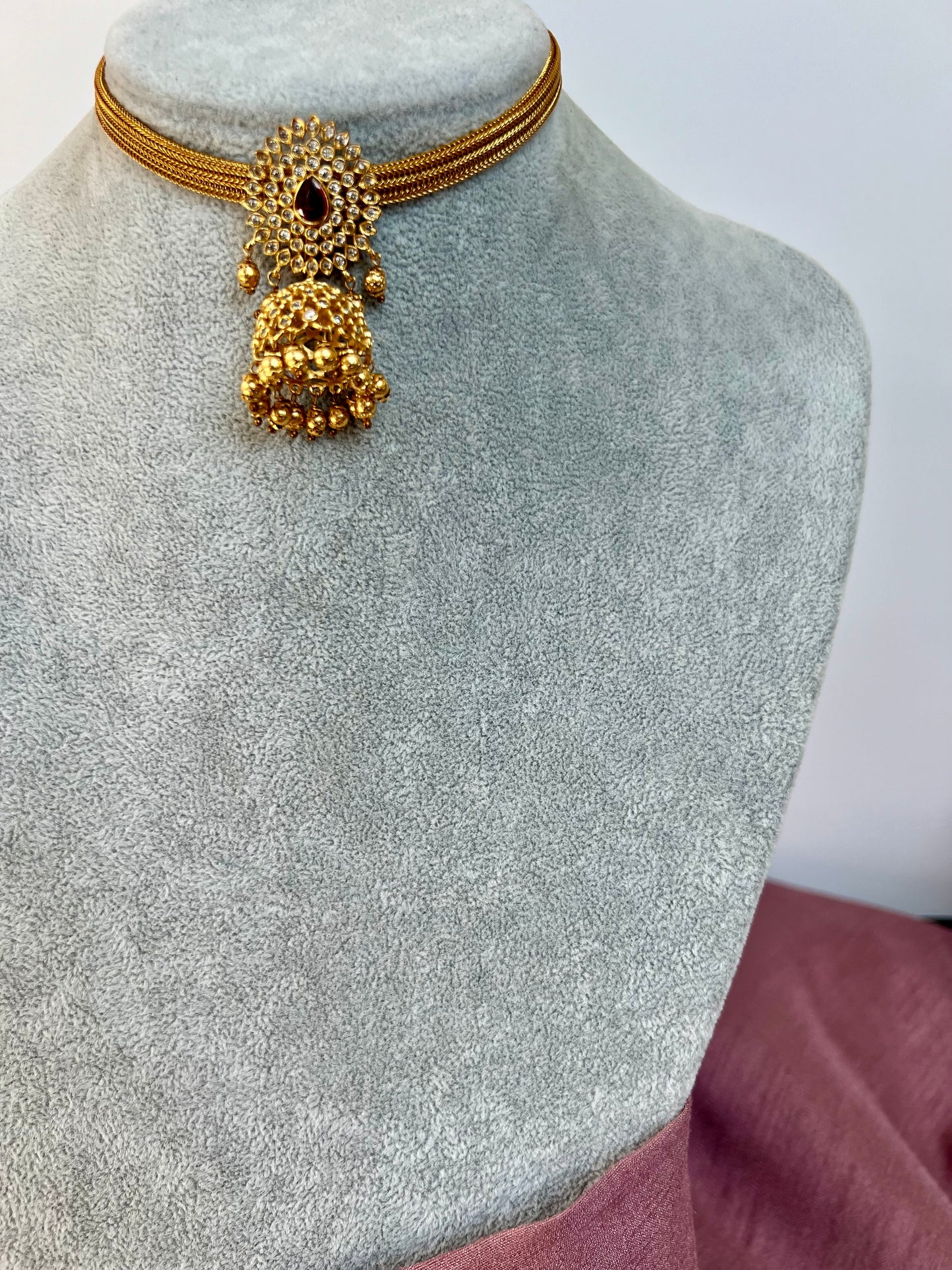 KANITRA - Jhumka choker matte necklace in ruby with matching jhumkas N3064