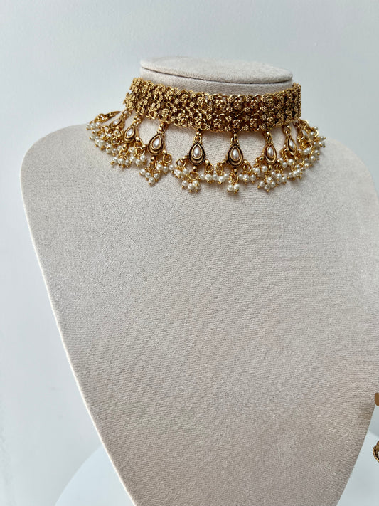 THIVIJA- Gold plated golden band necklace with dangling pearl gems N3297
