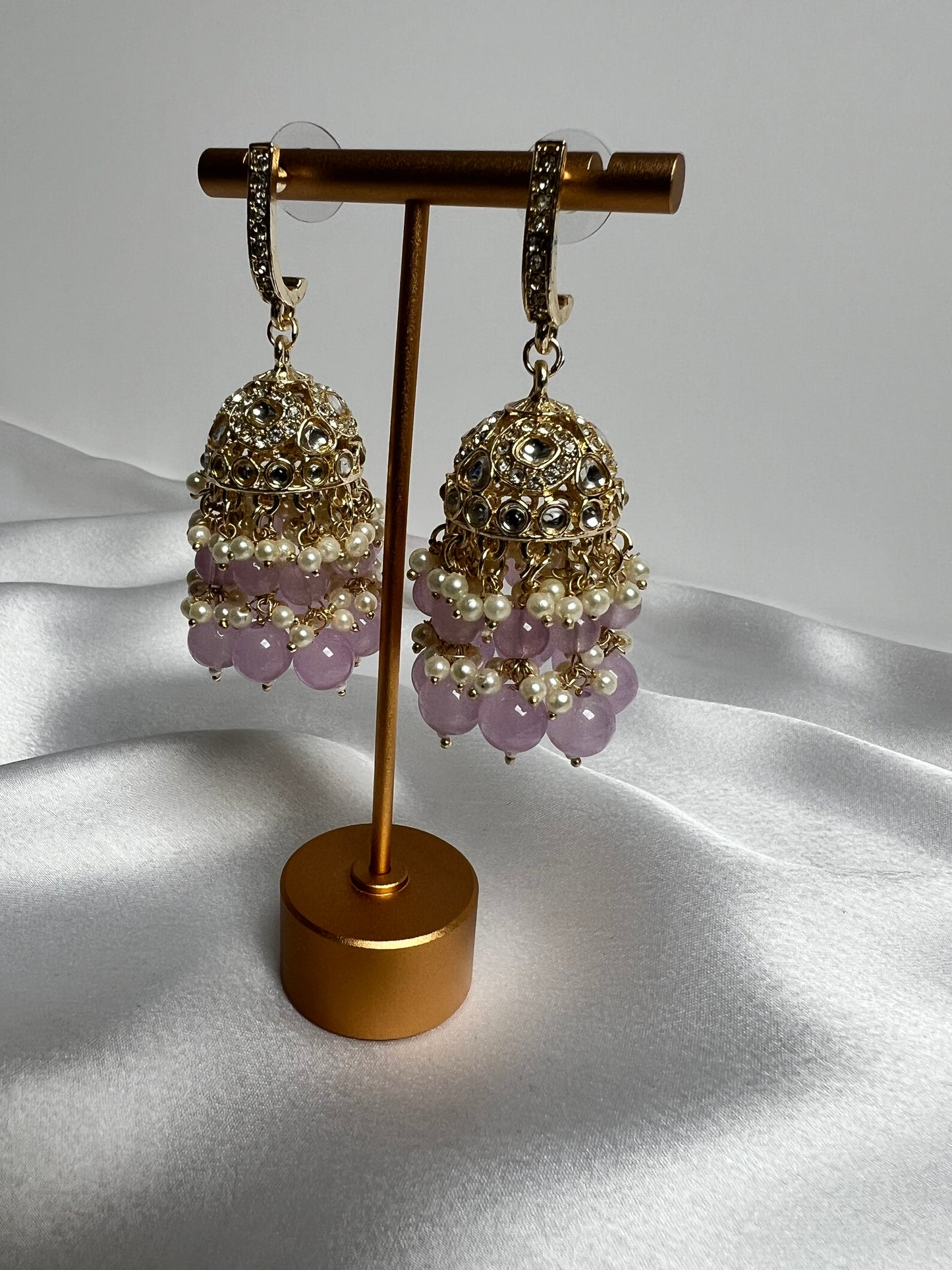 Light purple beaded gold plated jumkha earrings E3008