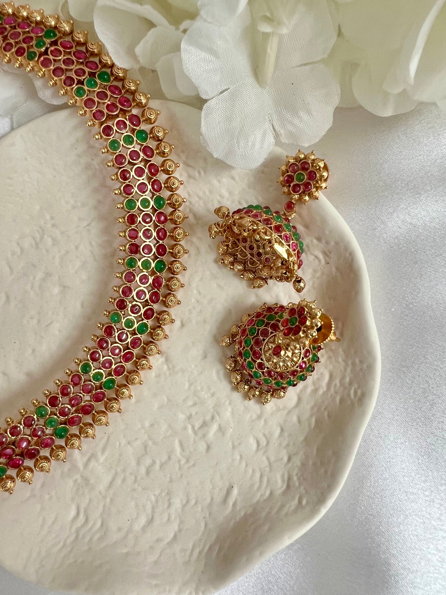 ABINAYA - Short antique rubygreen necklace band with jhumkas N3053