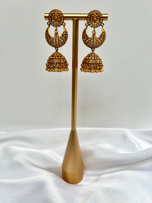 Antique matte gold plated jhumka earrings E3003