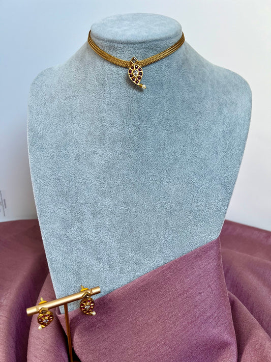 KIARA - Mango pendant gold choker N3115