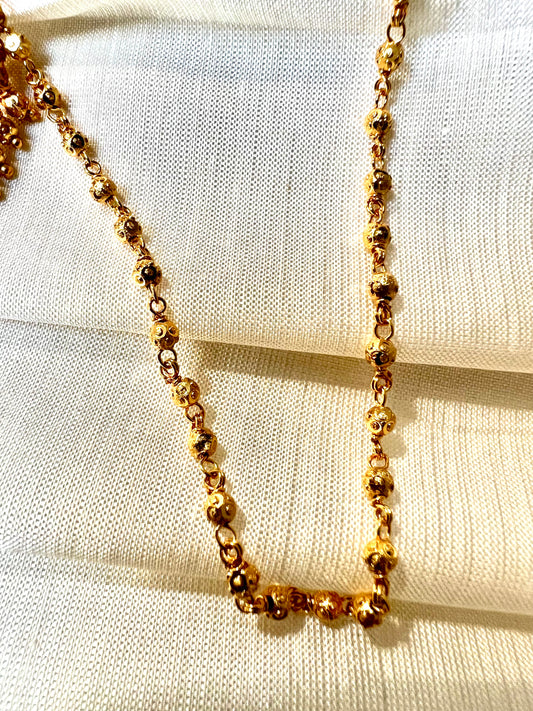 Antique gold plated large hooped nosering with chain NR3017