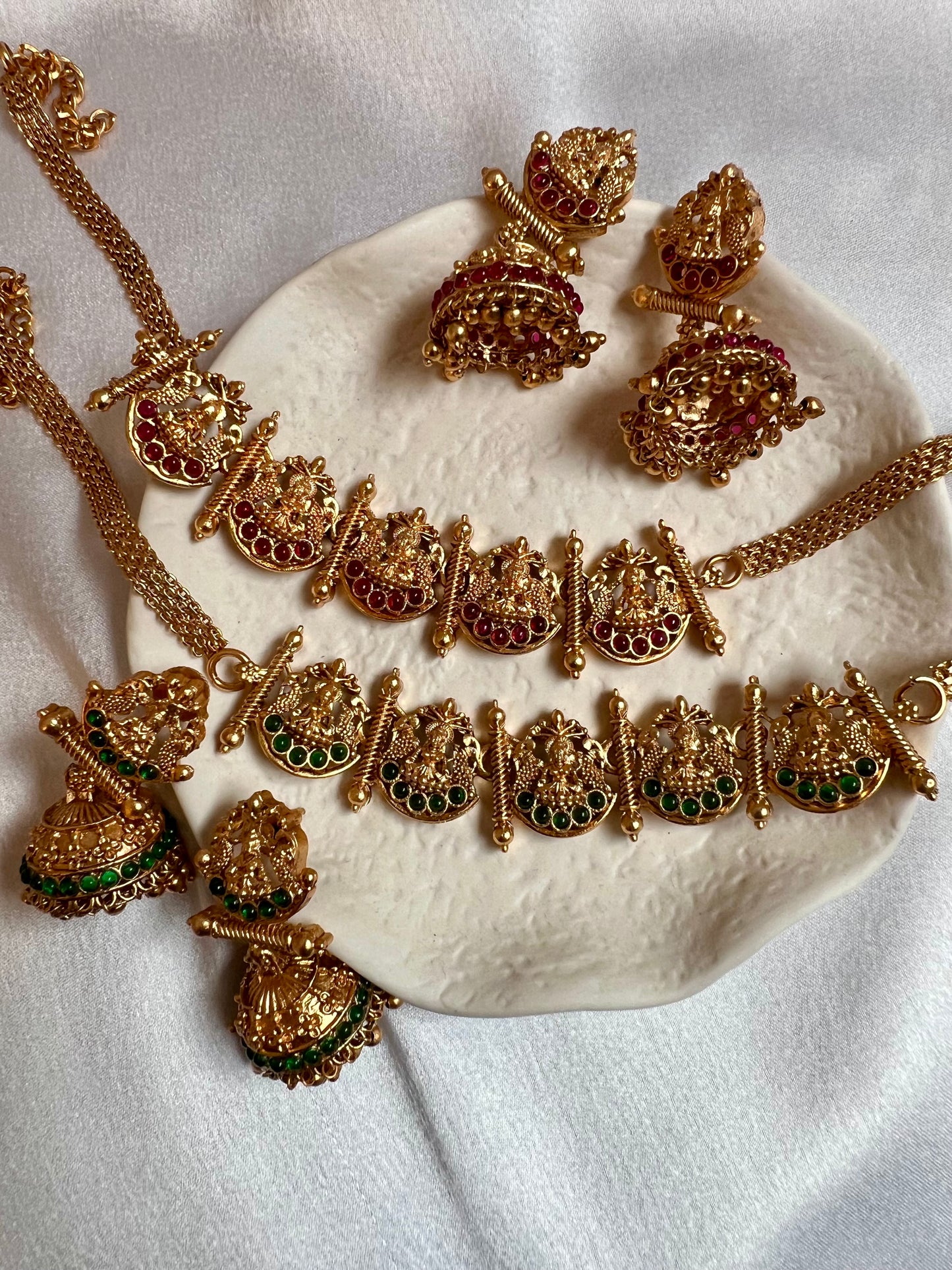 Antique temple matte gold short necklacce with matching jhumkas N3169