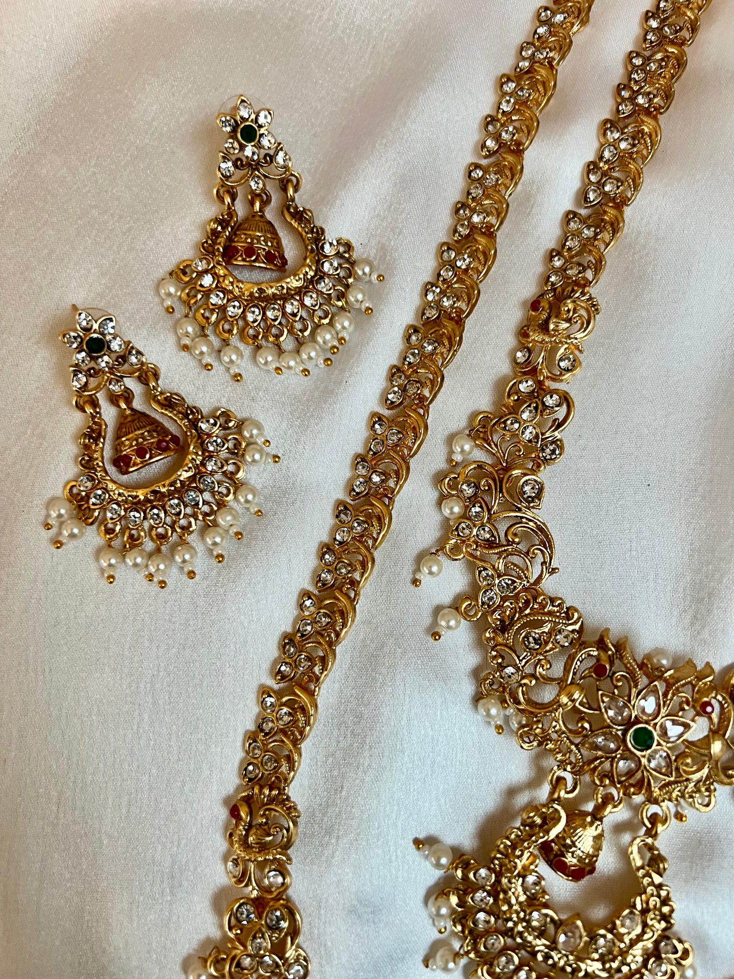 SABITHA - Long and short necklace set with matching earrings N3186