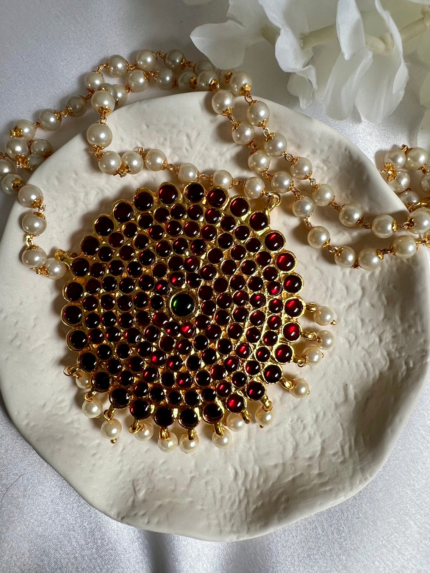 BOOMI - Long traditional ruby pearl kemp stoned necklace N3106