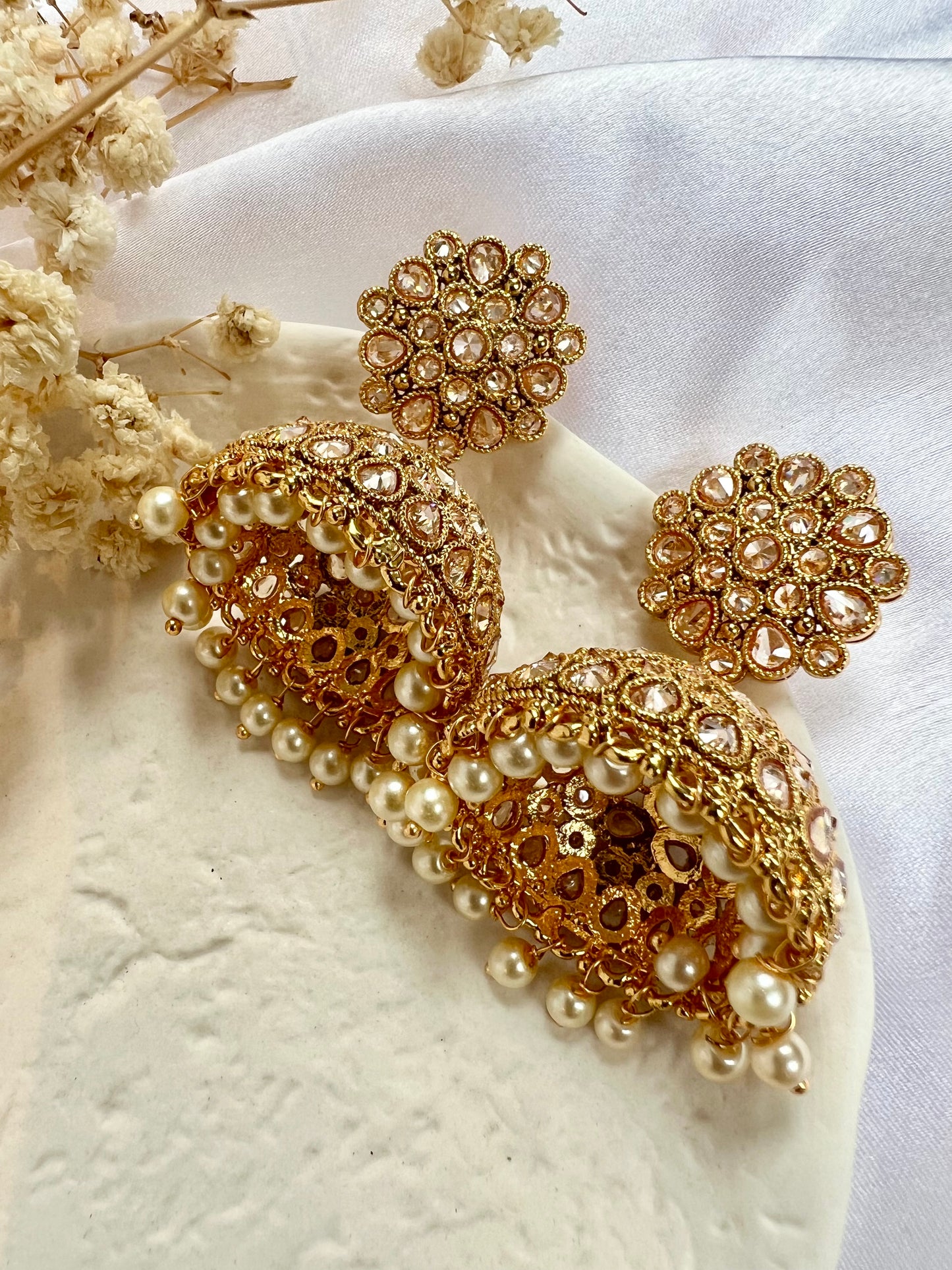 Big golden kundan stone jhumkas E3038