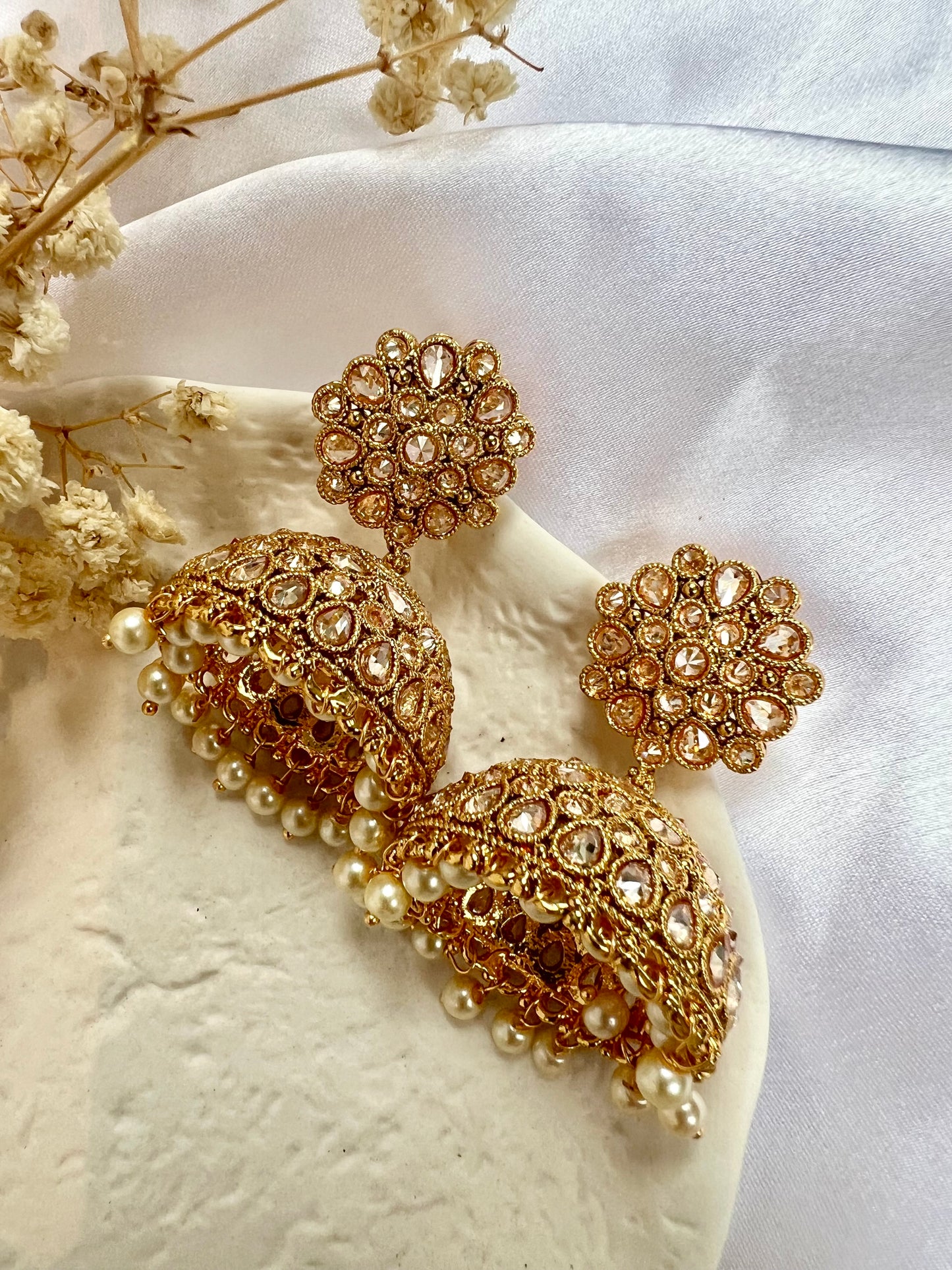 Big golden kundan stone jhumkas E3038