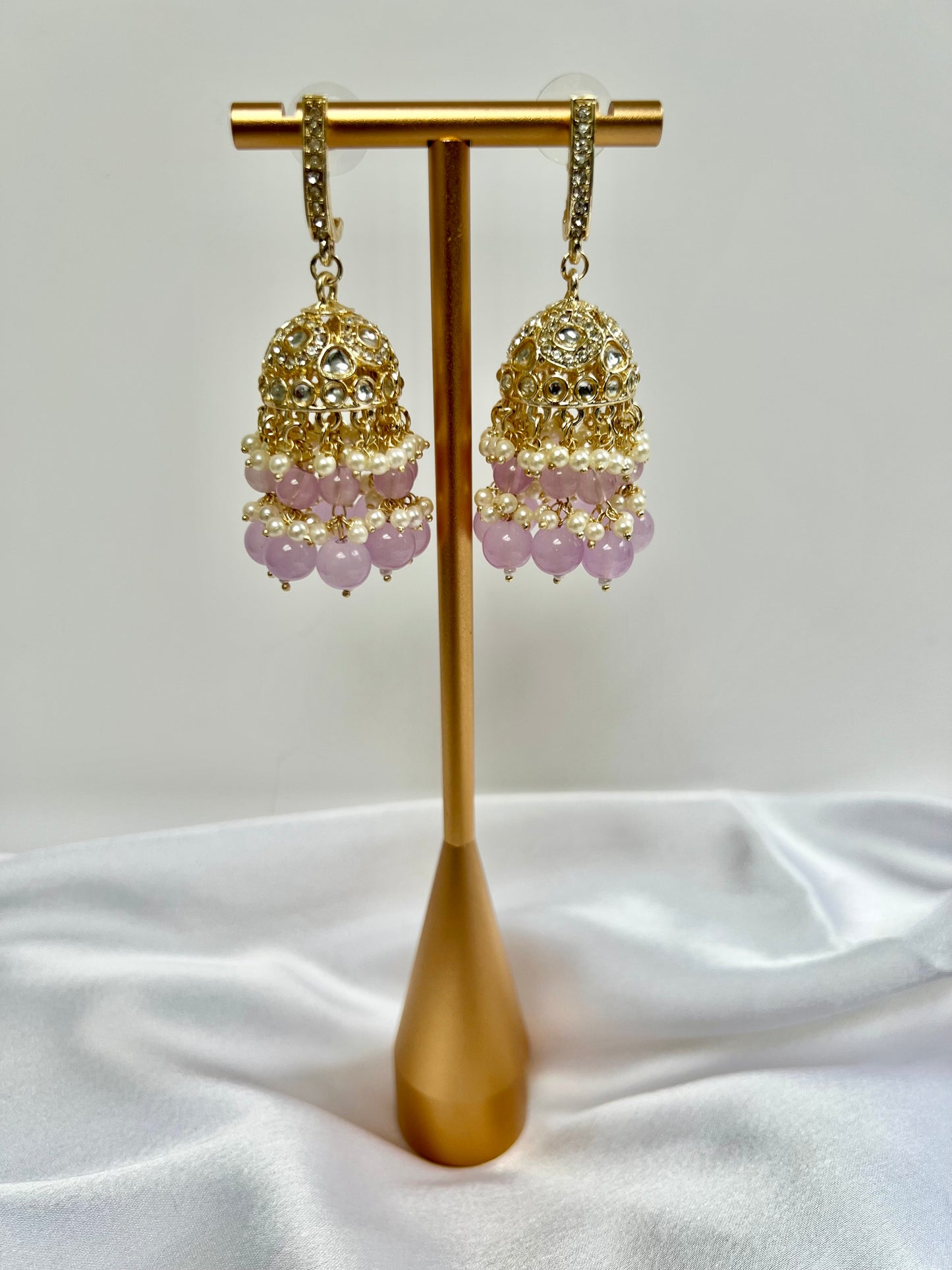 Light purple beaded gold plated jumkha earrings E3008