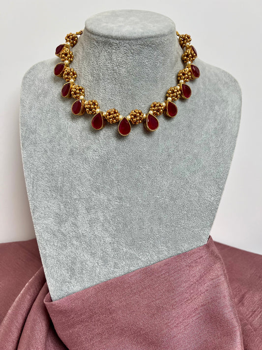 MEENA - Short chain rubygold necklace with matching earrings N3008