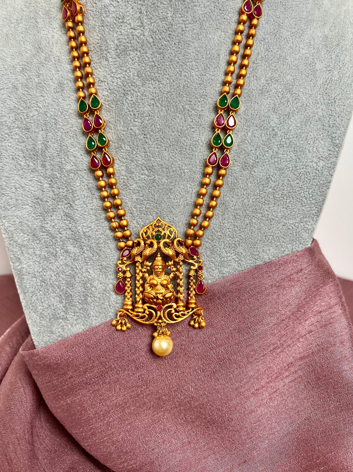 TAHA rubygreen - Antique temple necklace set with matching earrings N3007