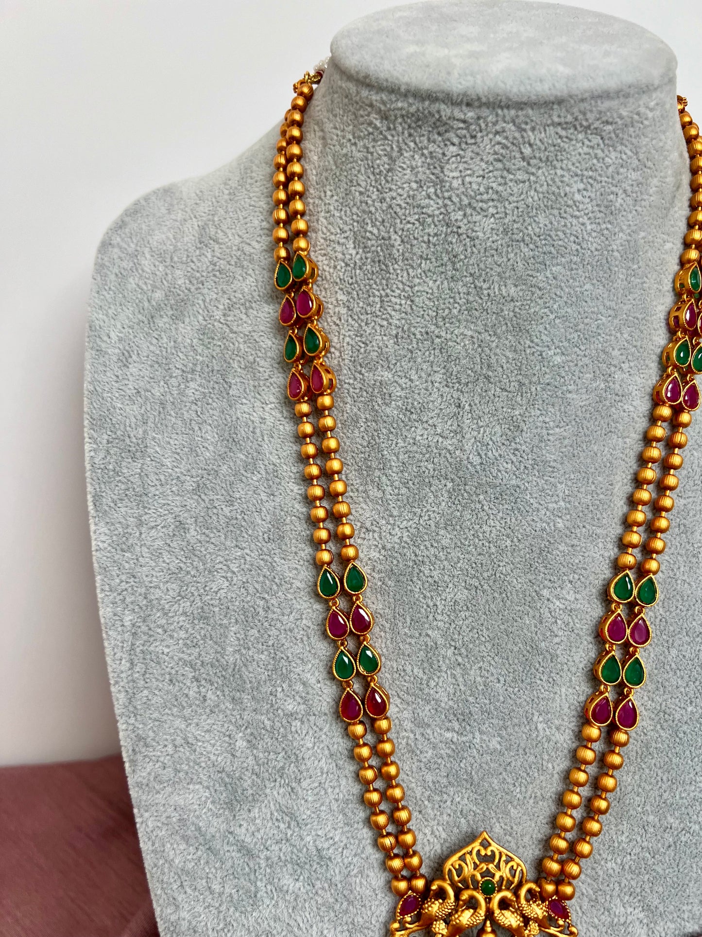 TAHA rubygreen - Antique temple necklace set with matching earrings N3007