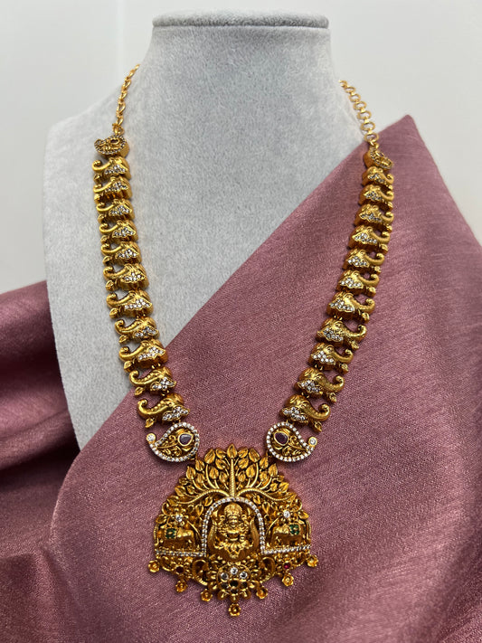 Temple short chain necklace with earrings N3033