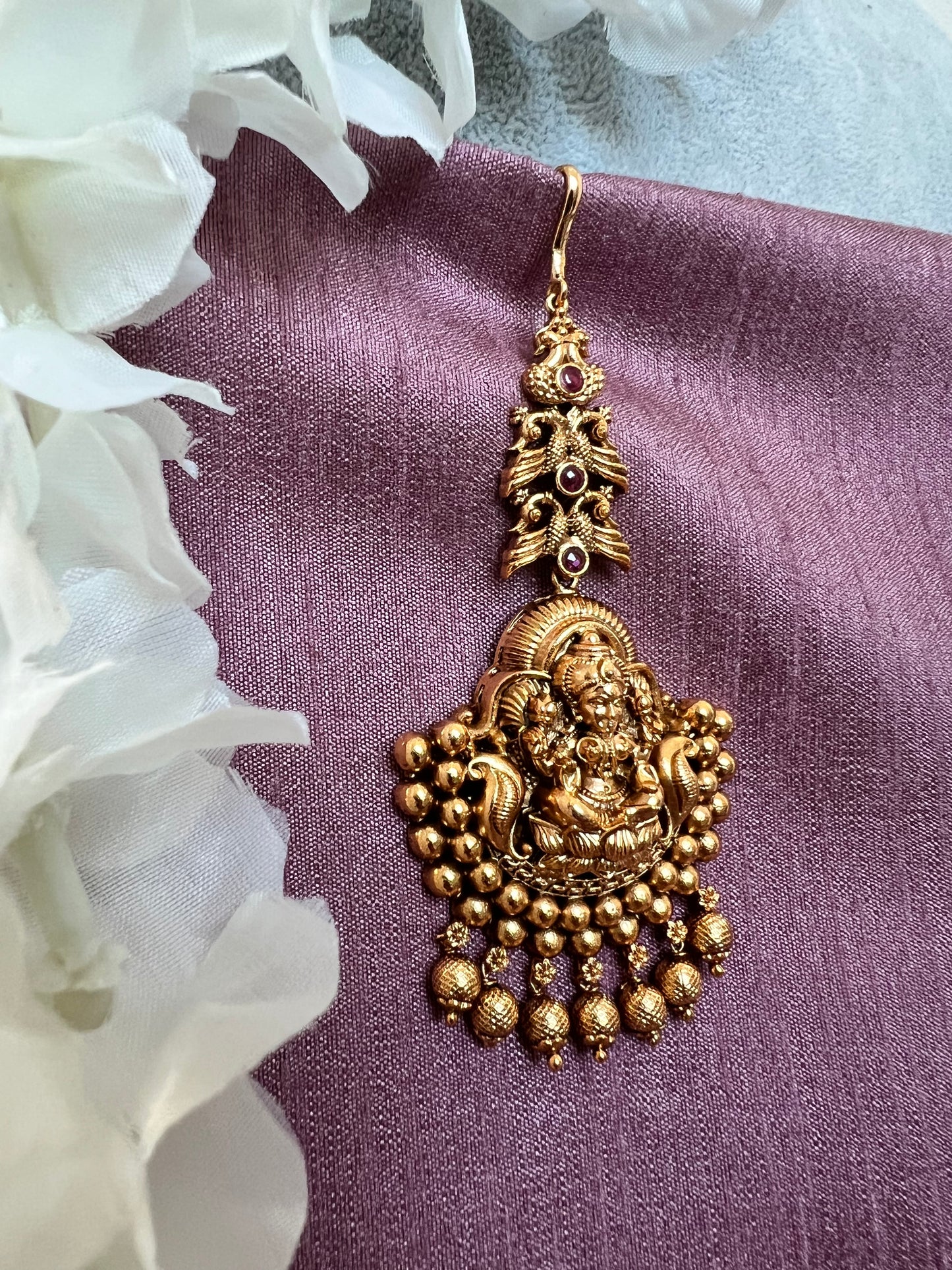 antique temple ruby gold plated tikka T3015