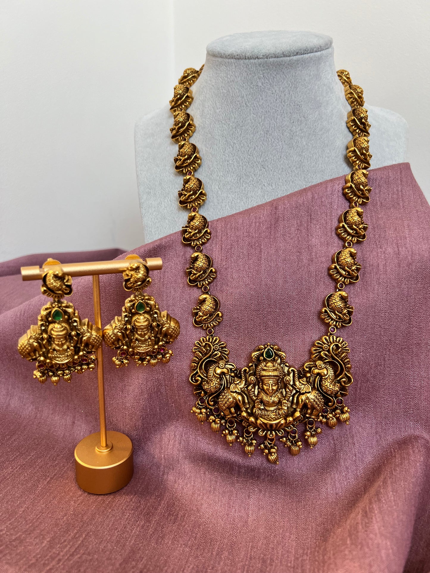 Antique peacock matte gold plated rubygreen necklace set N3050