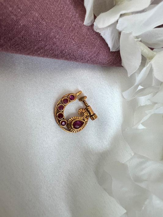 Antique ruby gold plated nosering NR3016