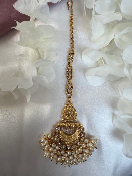 Antique gold plated tikka with pearls T3005