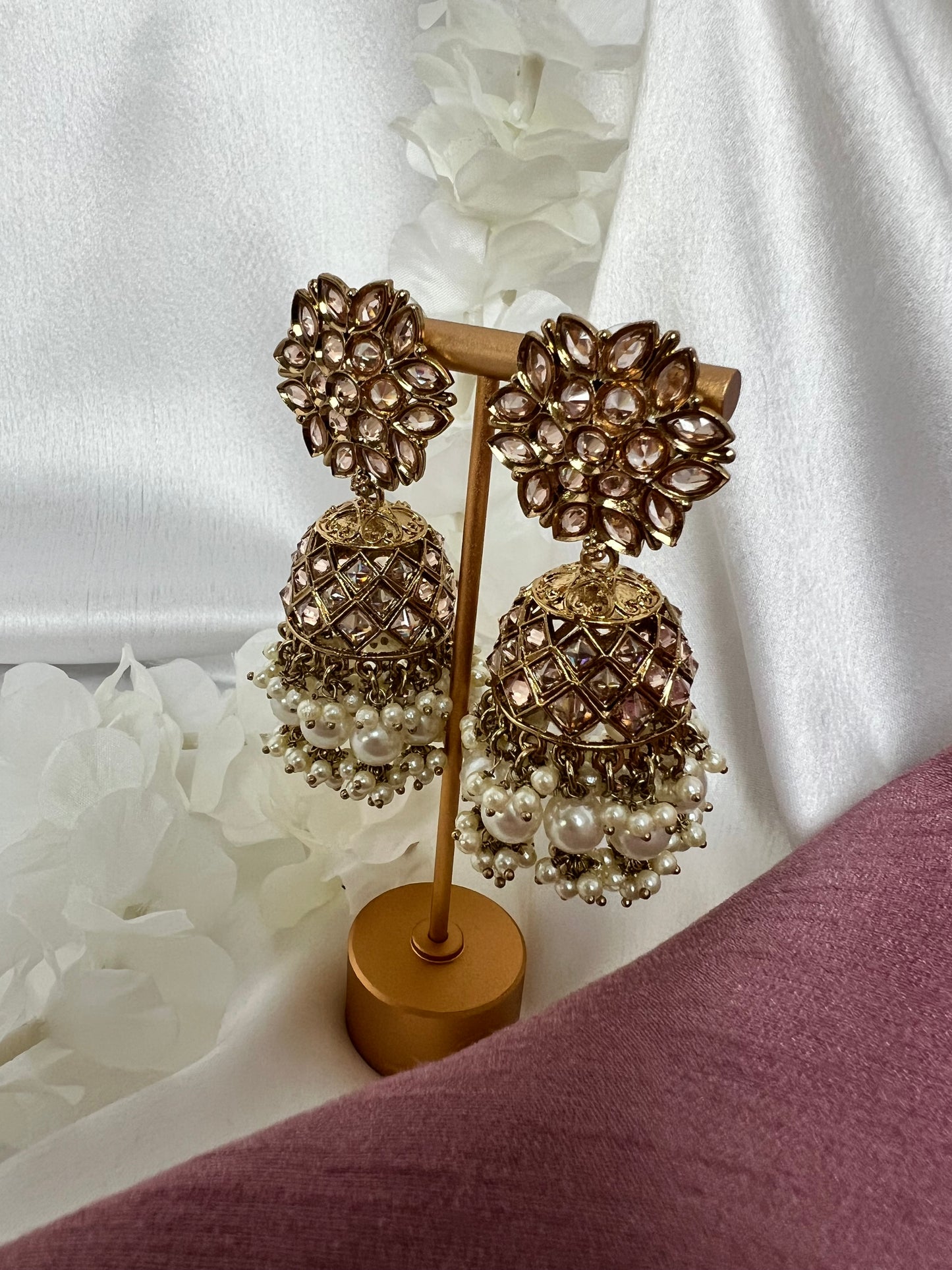Antique gold plated clear stoned jhumka earrings E3012