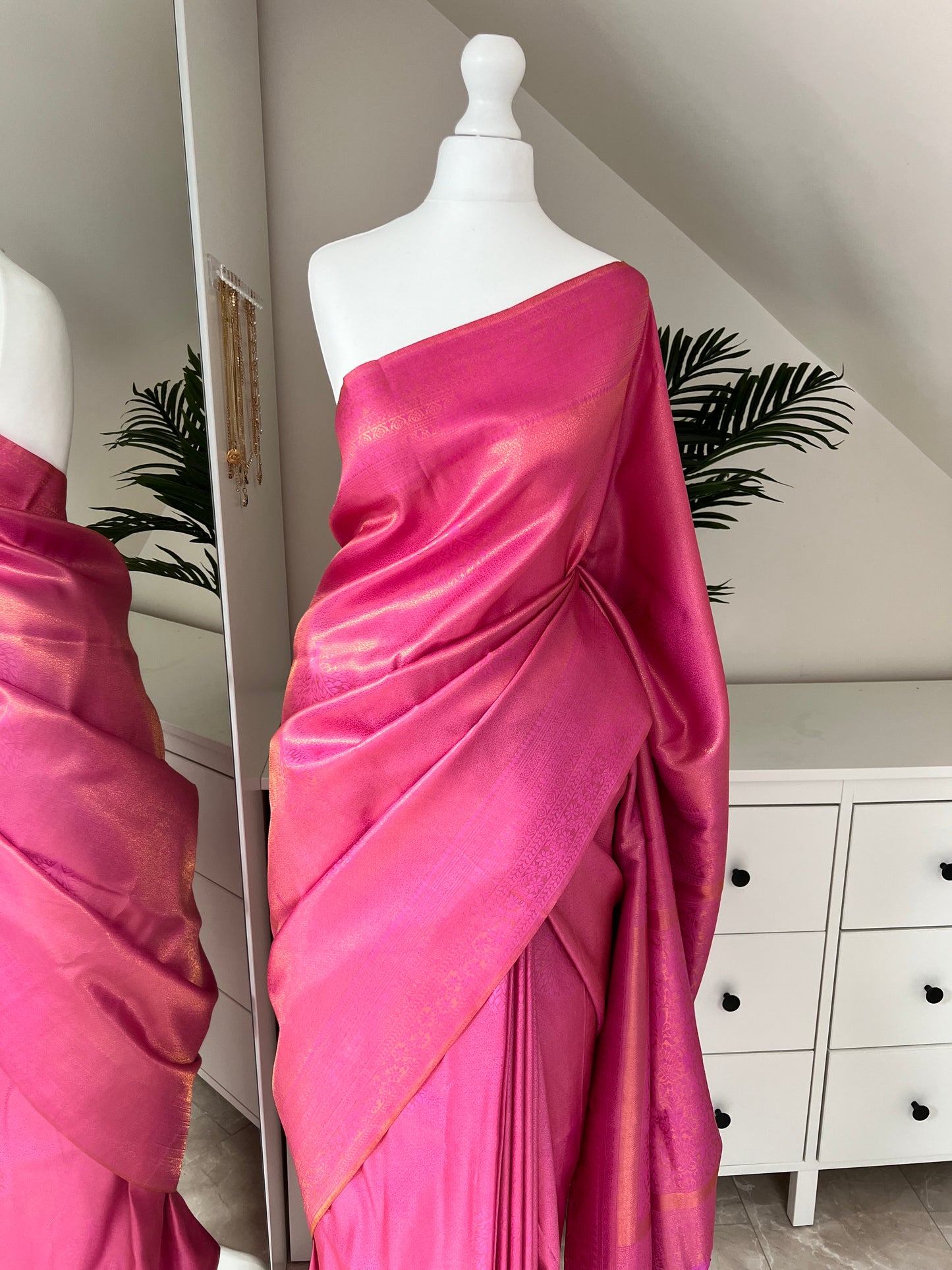 Pink kubera silk saree with matching blouse S3008