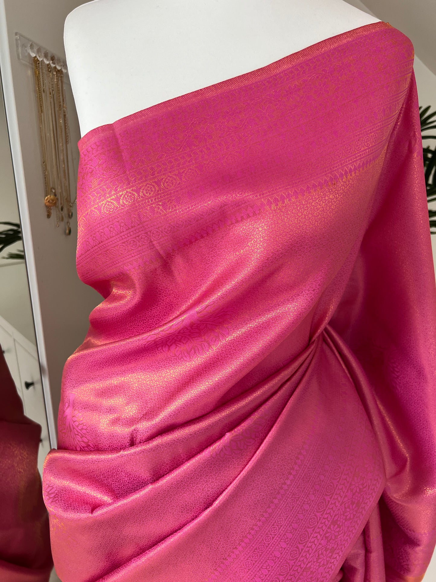 Pink kubera silk saree with matching blouse S3008