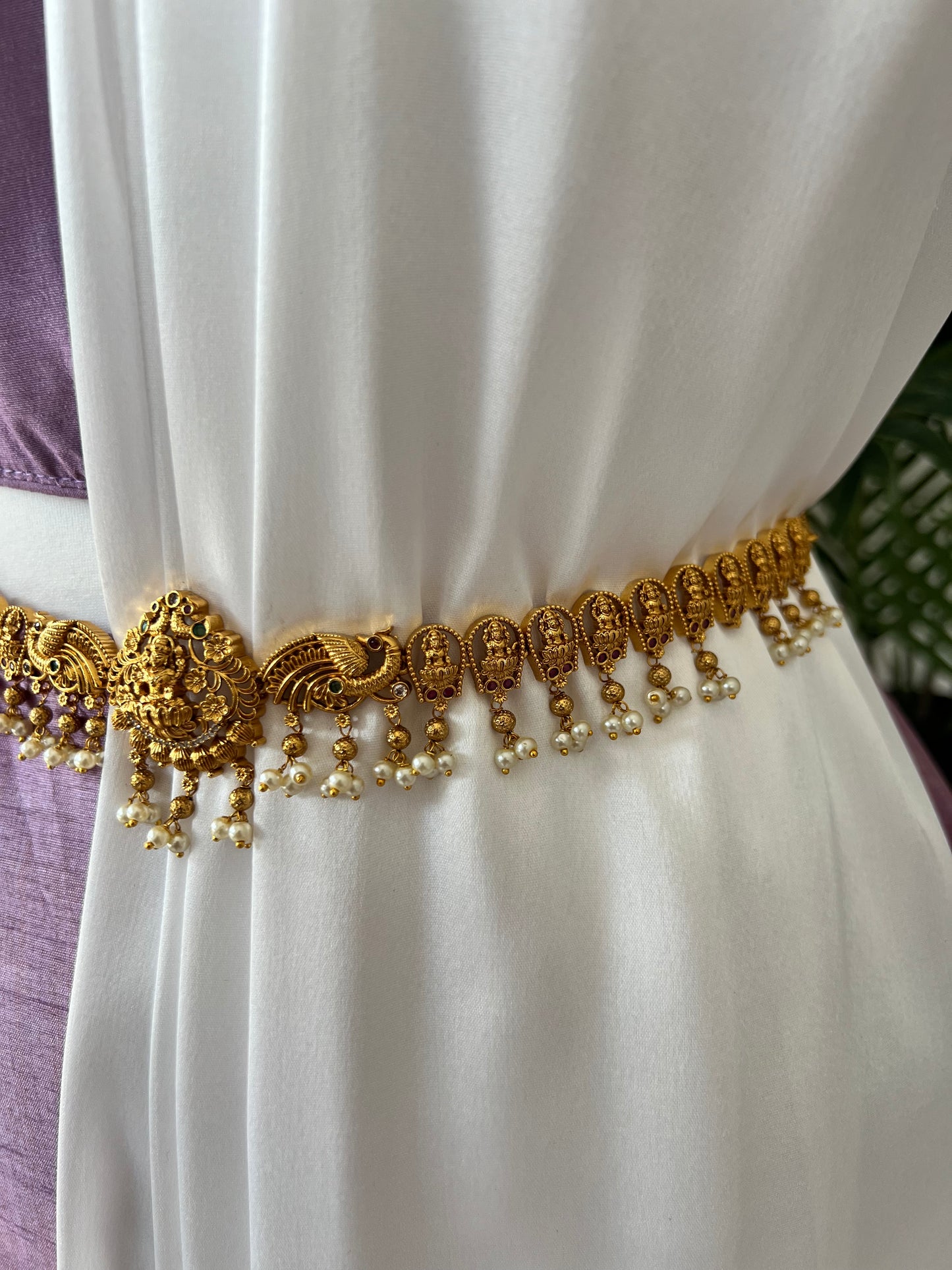 Antique temple gold plated waistchain with pearls and stones W3006