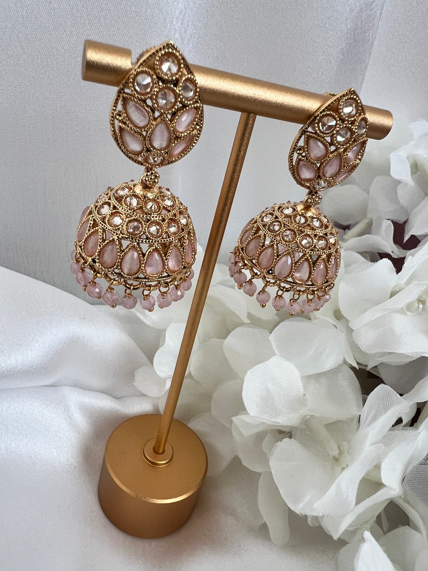 Light blush pink gold plated jhumka earrings E3024