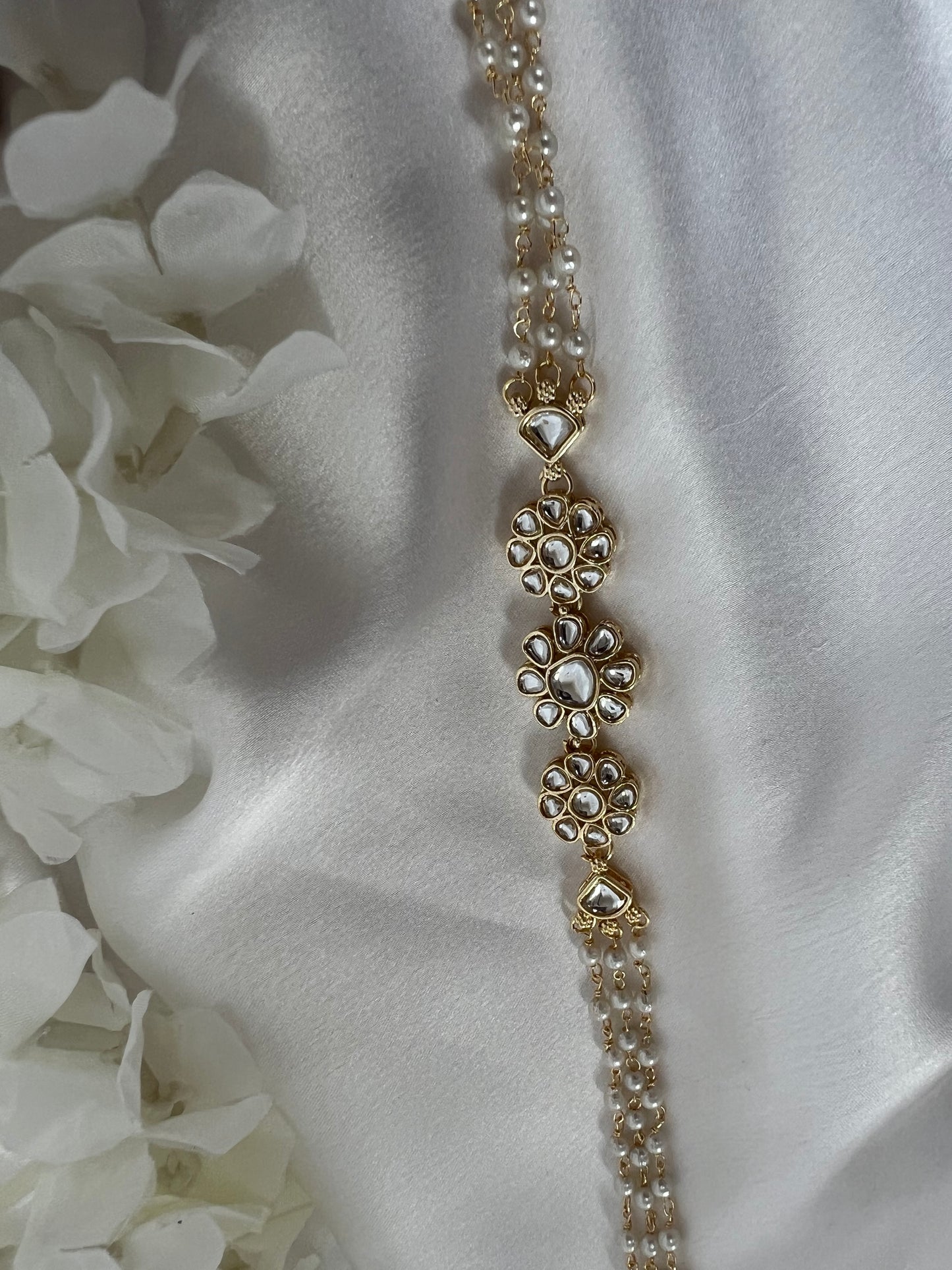 White golden pearl kundan style headband SH3007