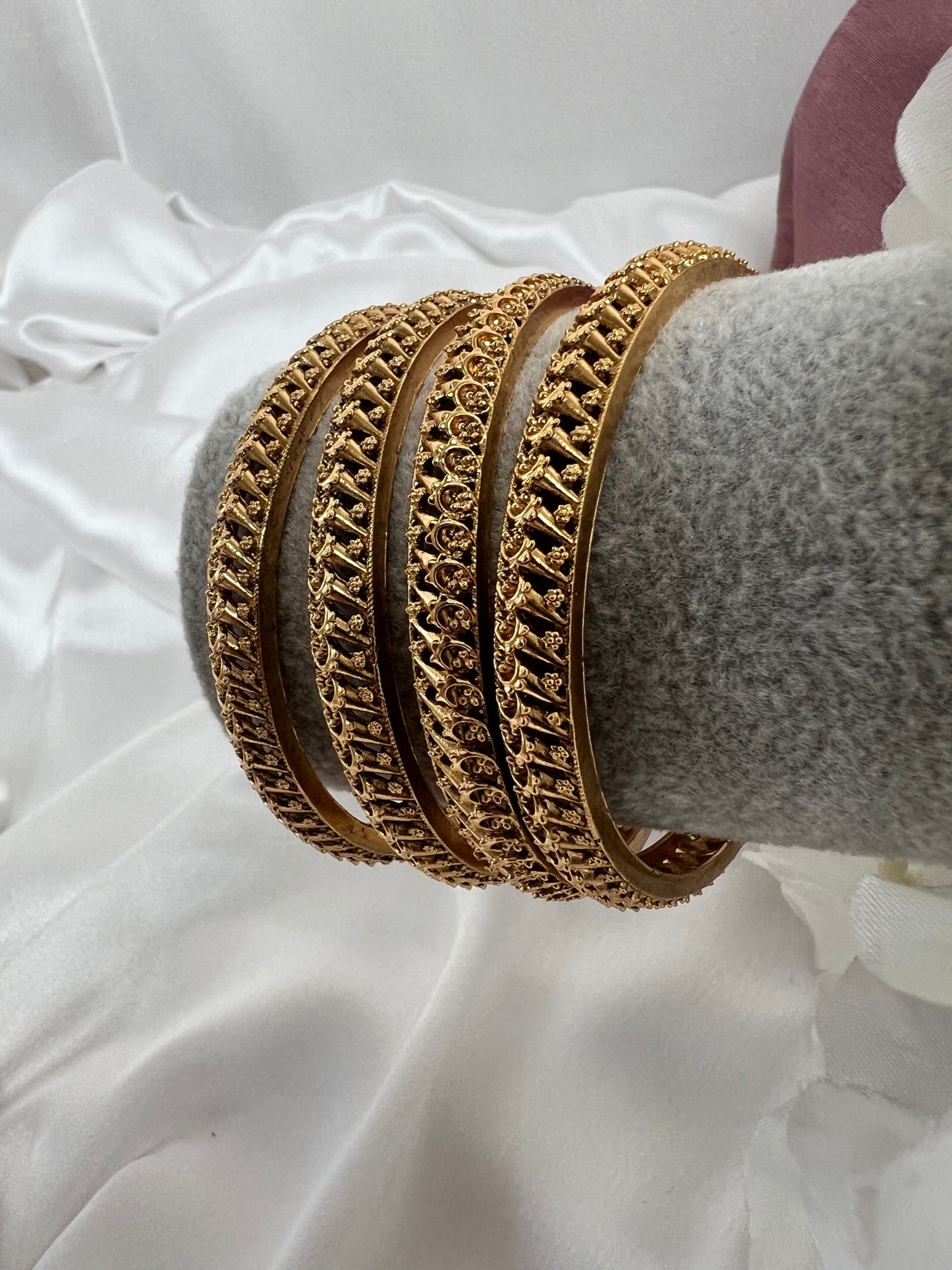 Antique Classic Bangles With Matte Gold Plating, set of four  B3005