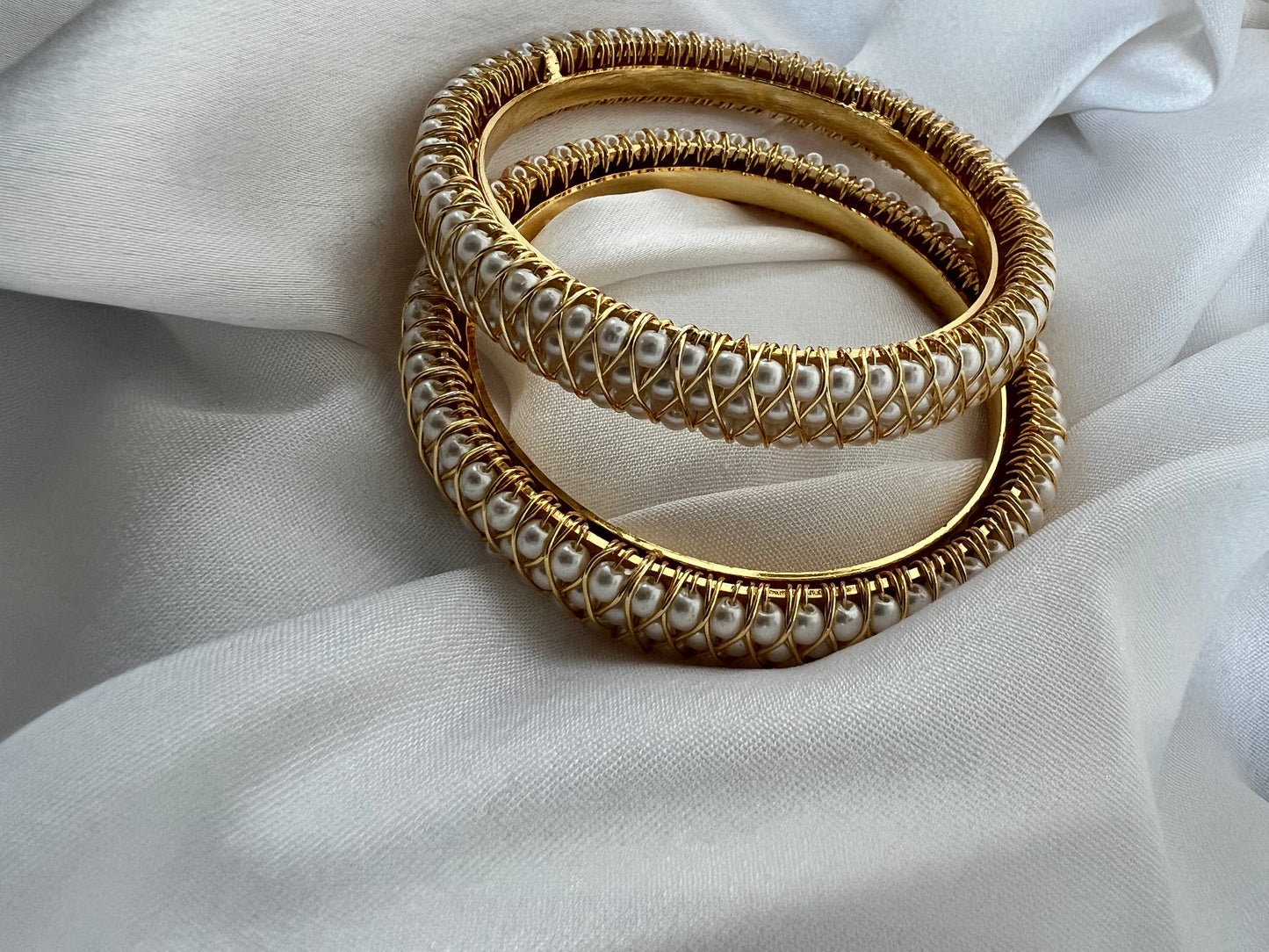 Antique Classic Bangles With Gold Plating , set of two B3011