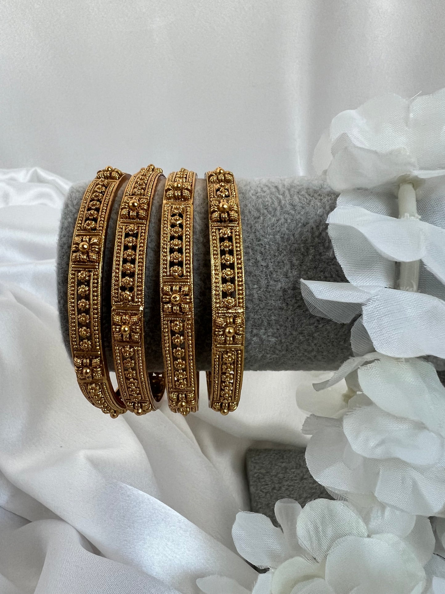 Antique Plain Matte Gold Bangles With Matte Gold Plating, set of four B3007