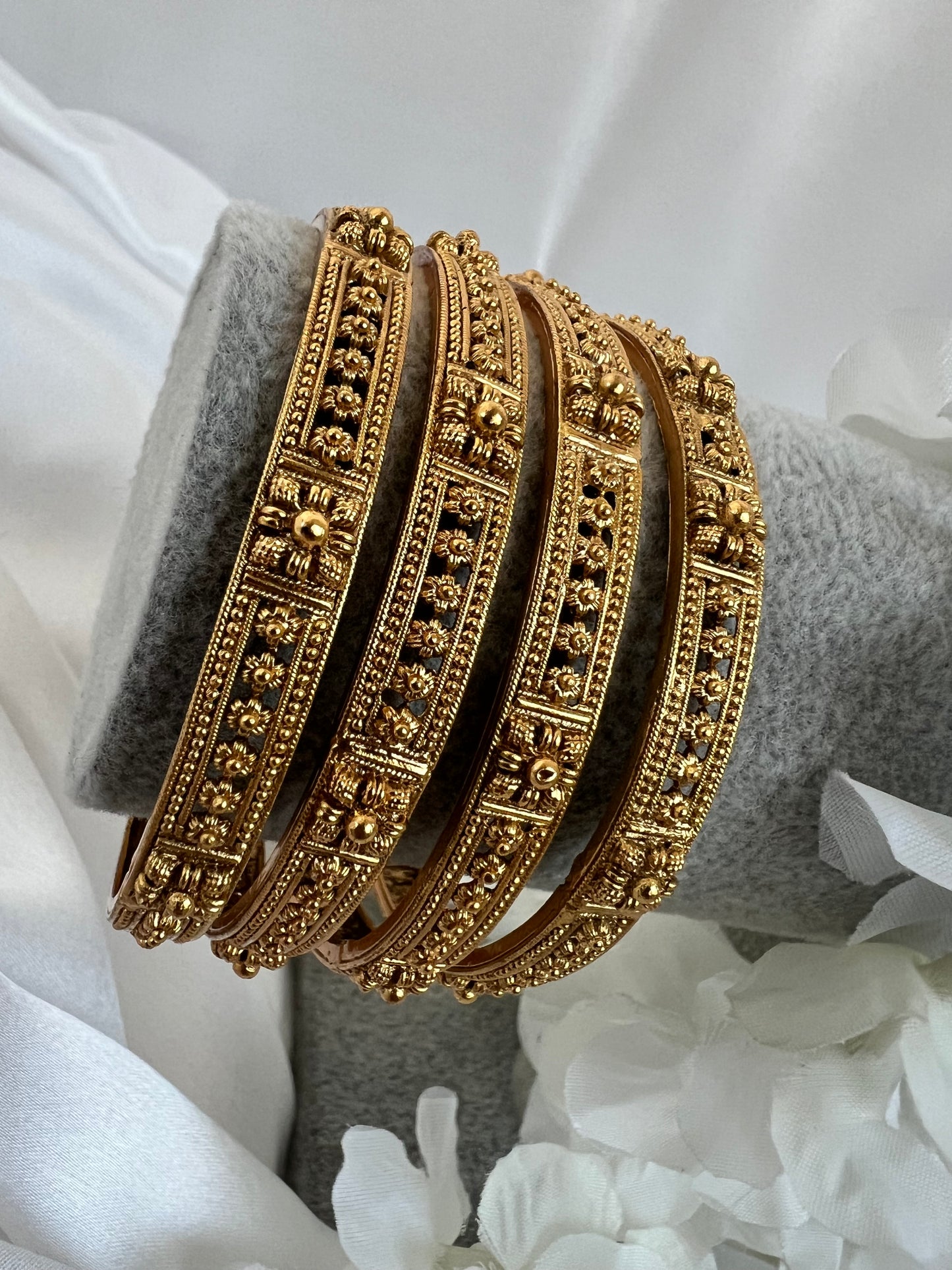 Antique Plain Matte Gold Bangles With Matte Gold Plating, set of four B3007