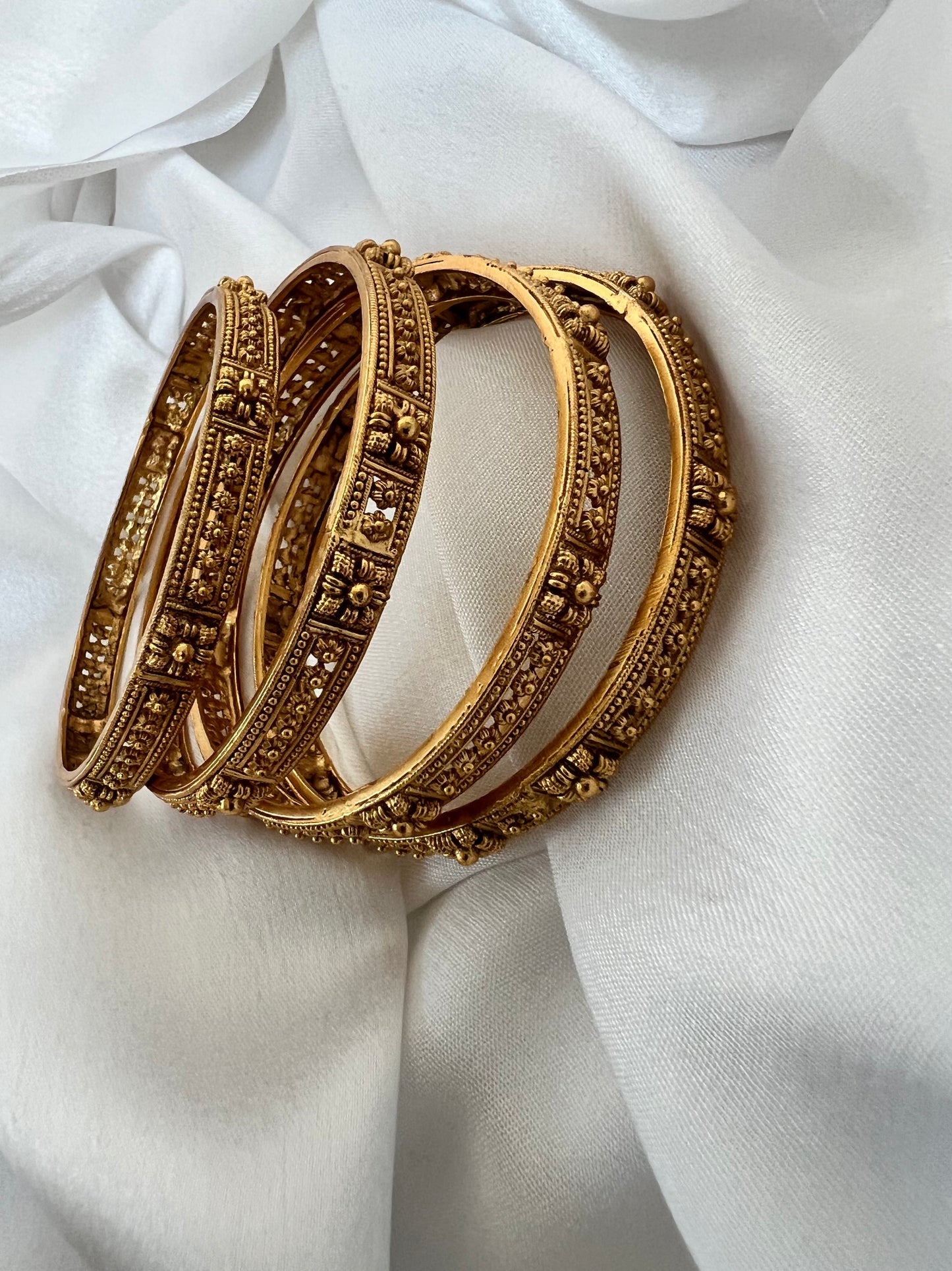 Antique Plain Matte Gold Bangles With Matte Gold Plating, set of four B3007