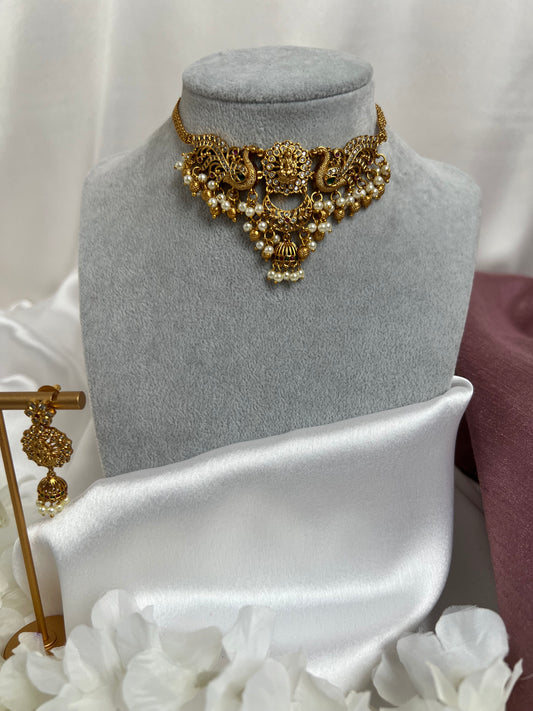 Temple golden choker with pearls N3114