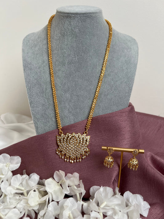 Long lotus impon white stones necklace with earrings N3148